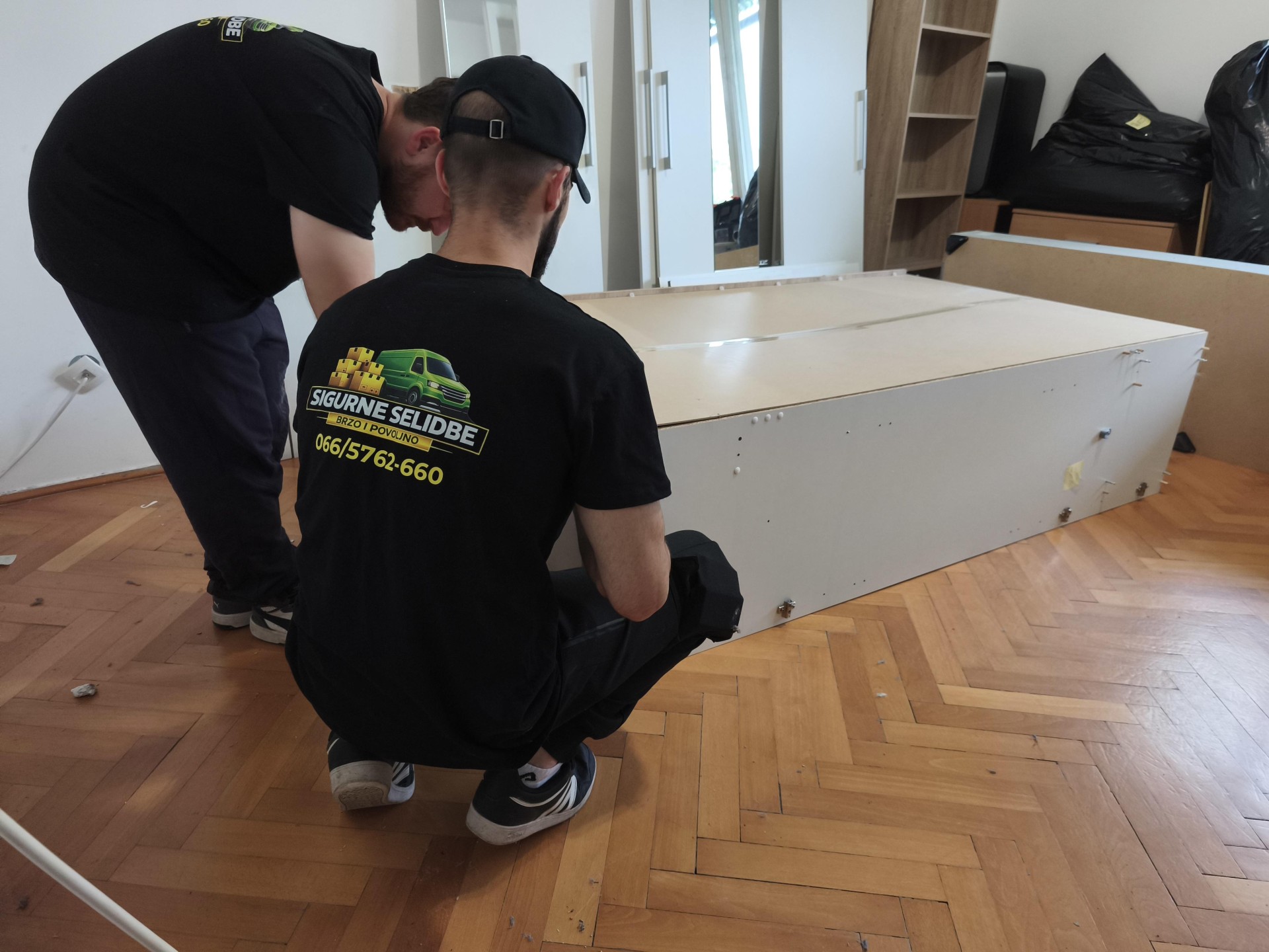 Poslovne selidbe Beograd | Selidbe firmi i kancelarija